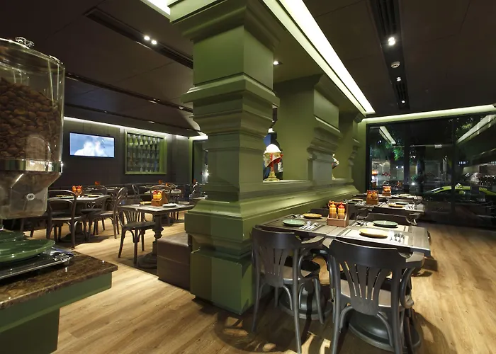 Chillax Heritage Khaosan Hotel
